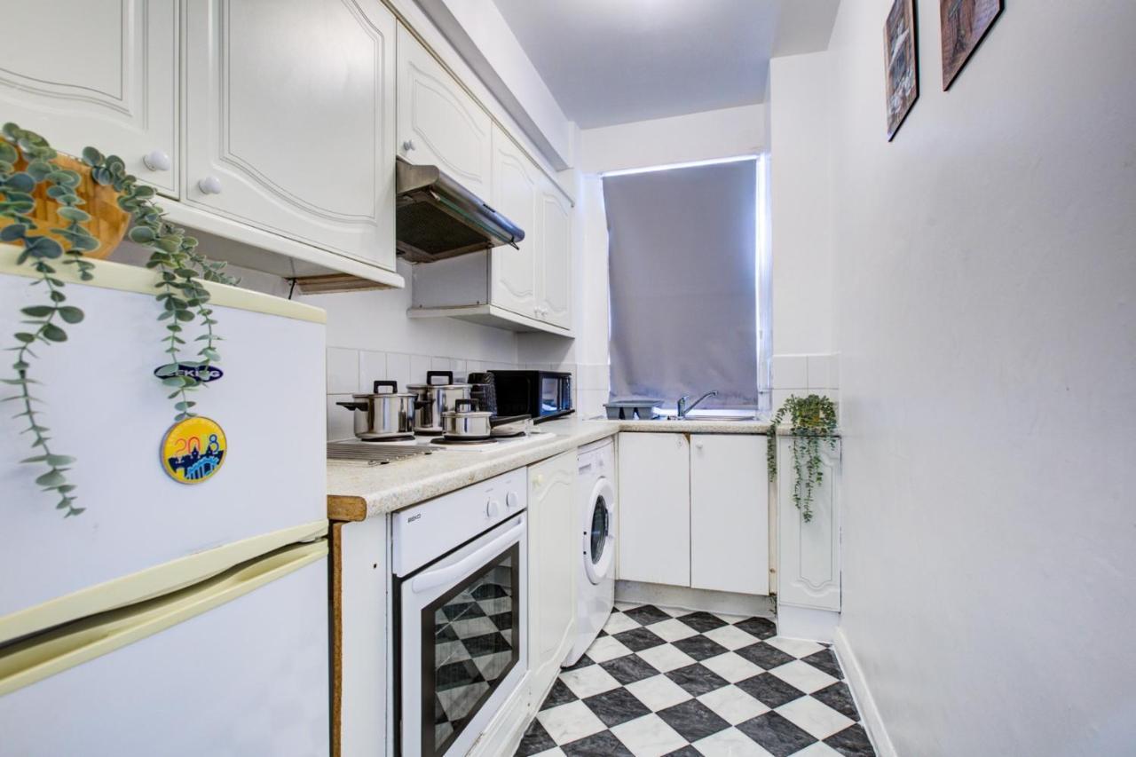 Evelyn Beautiful 2 Bedroom Apartment Londen Buitenkant foto
