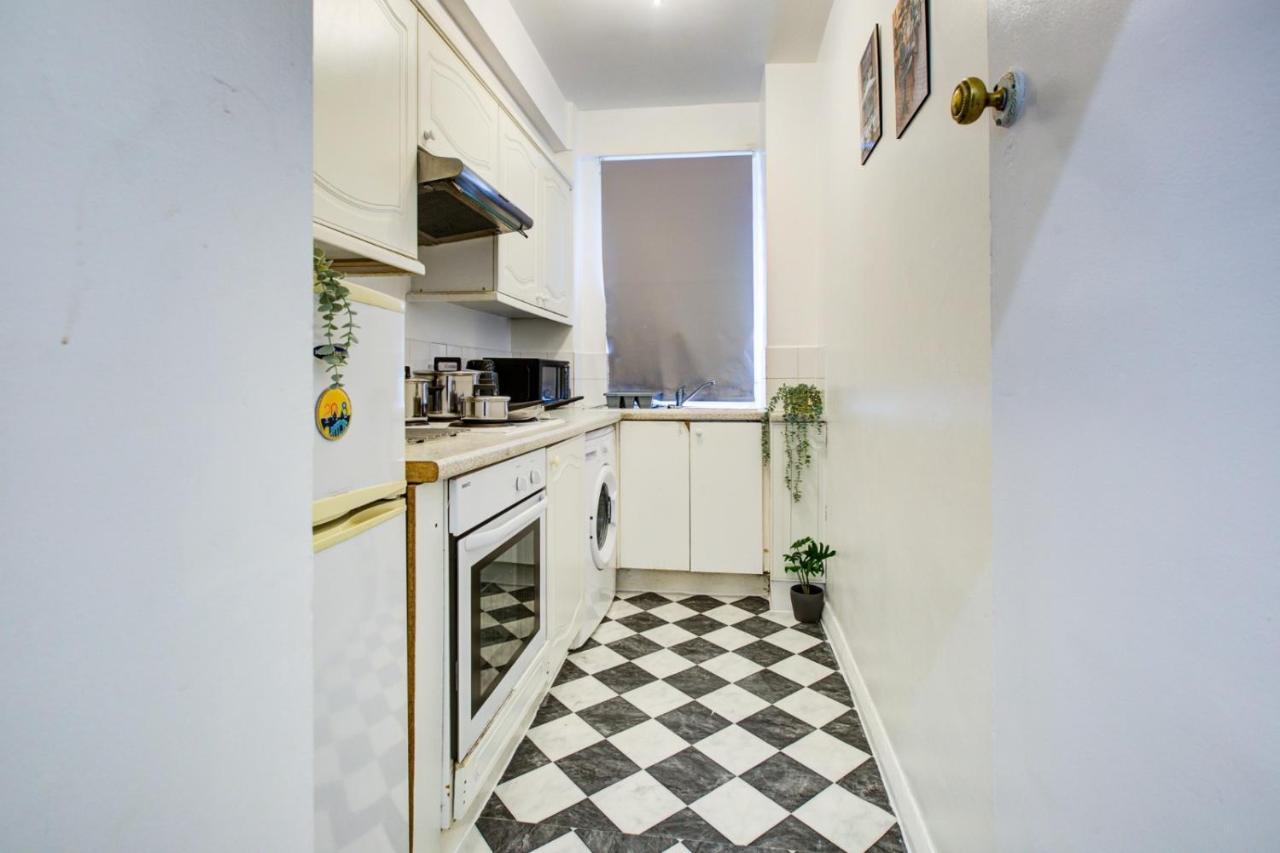 Evelyn Beautiful 2 Bedroom Apartment Londen Buitenkant foto